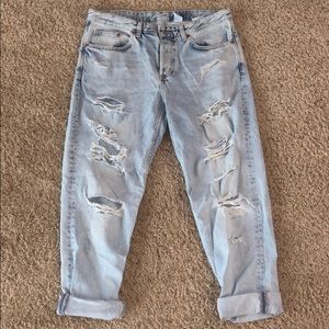 H&M distressed boyfriend jeans